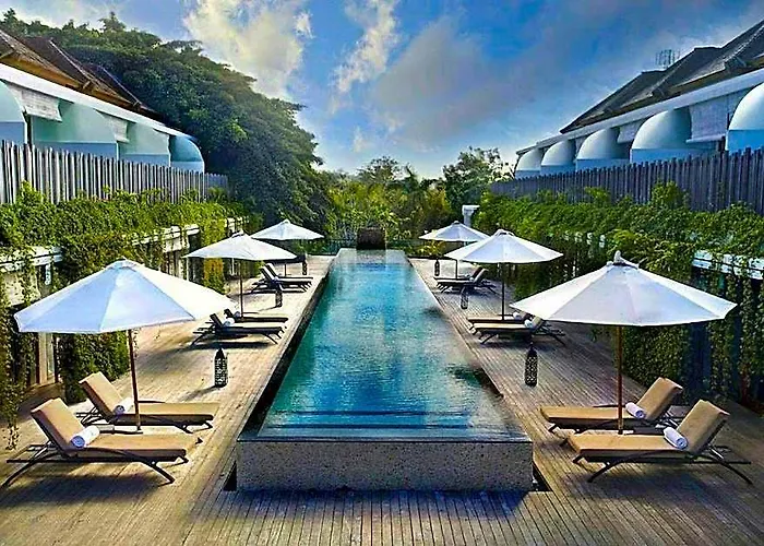 Kupu Kupu Club & 4*